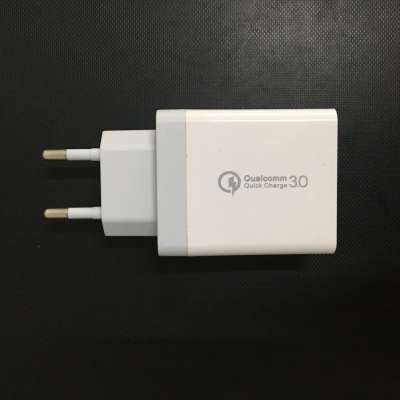 Factory price charger QC3.0 5V3A 9V2A 12V1.5A Dual USB fast Charger with EU US UK Plug